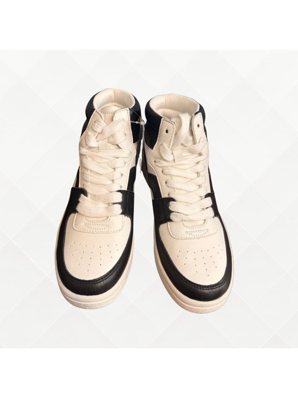 Universal Thread Paige High-Tops • 7 • NWT • WSH-100032